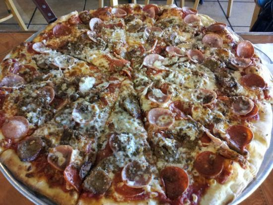 Ray's Pizzaria