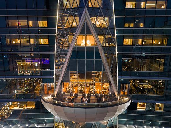 Up & Above Restaurant And Bar