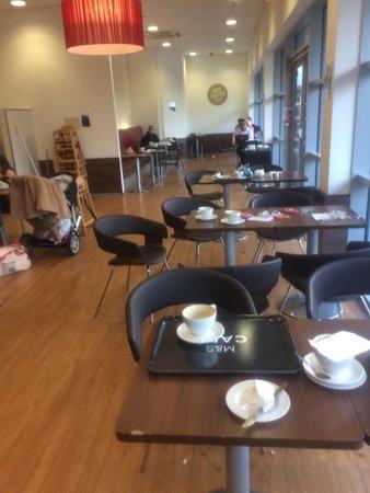 Marks and Spencers Cafe