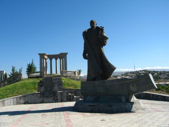 Ivan Isakov Statue