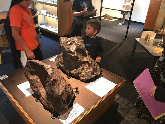 UCLA Meteorite Gallery