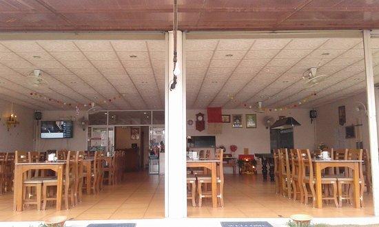 Nina's Kitchen International & Thai Cuisine