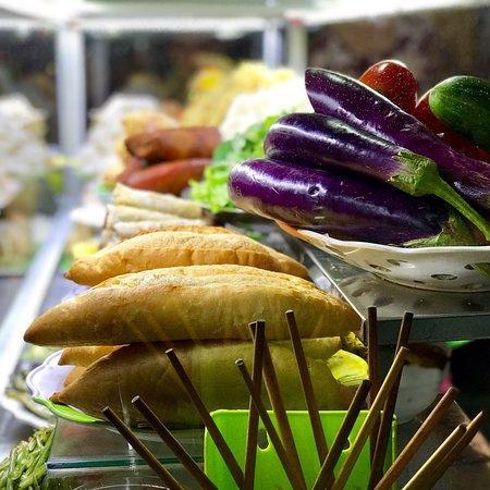 STREETS Restaurant Cafe