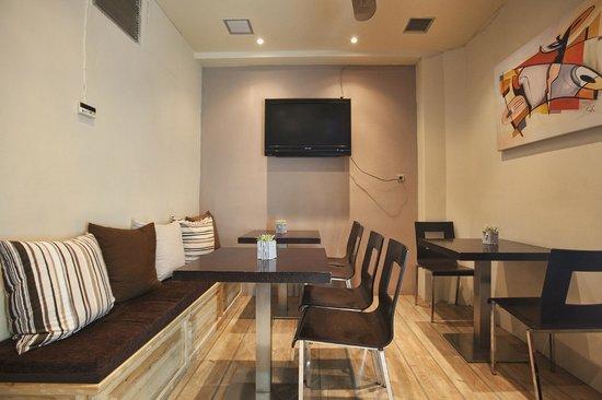 Creperie Mikro Cafe
