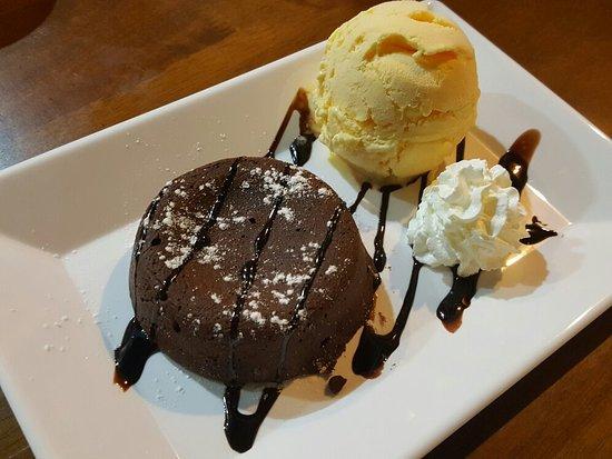 Smiling Moon Cafe