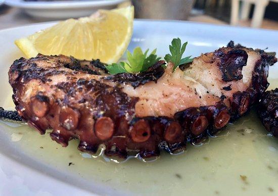 Gitonia Mezedokafenes