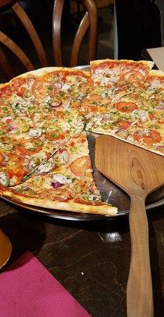 Burger and Pizza restaurant Ansamblis