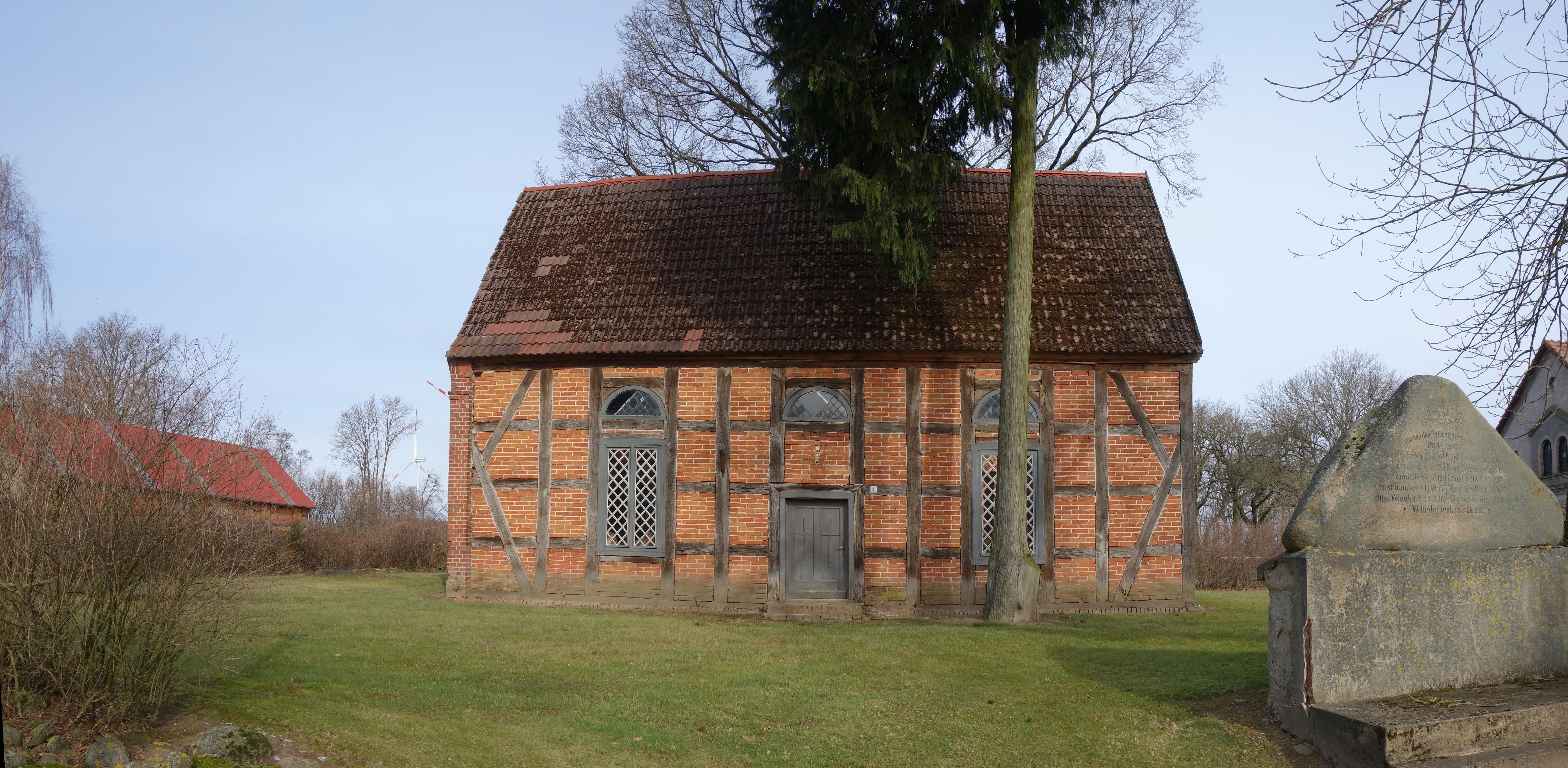 Dorfkirche Rapshagen