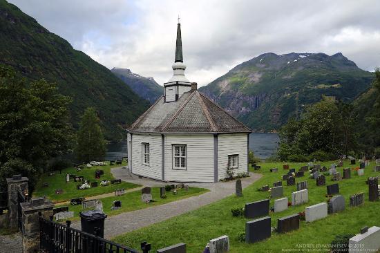 Geiranger kyrka