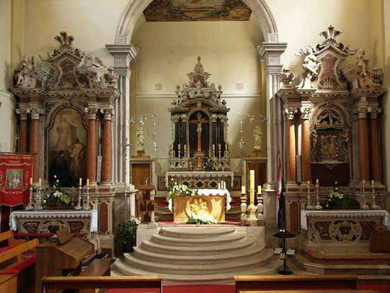 Heliga korsets församlingskyrka