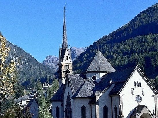 Saint Vigilius church