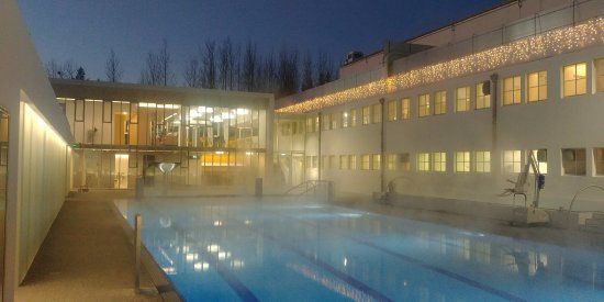 Sundhöll Hafnarfjarða inomhus- och utomhusbad