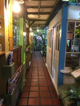 Pupu Cafe