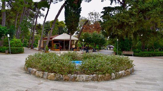 Rethimnons stadsträdgård