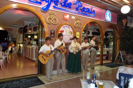 Cafe de Paris Yumbo Centre