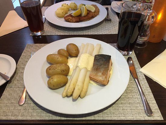 ESSRAUM Restaurant