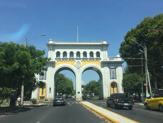Los Arcos de Guadalajara