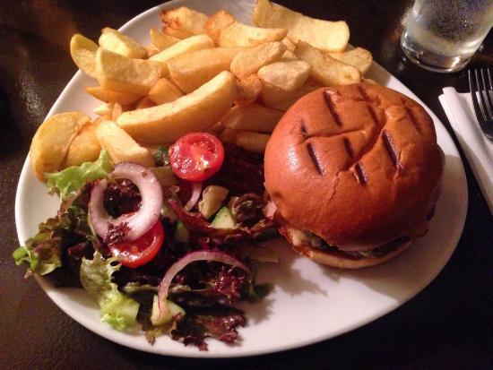 Cellar Bar @ Baileys