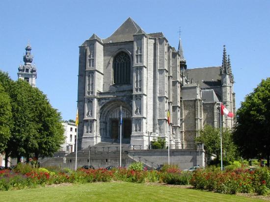 Collégiale Sainte-Waudru