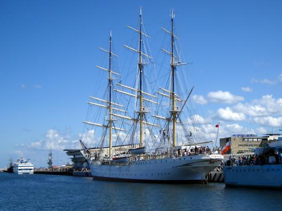 Dar Pomorza museifartyg