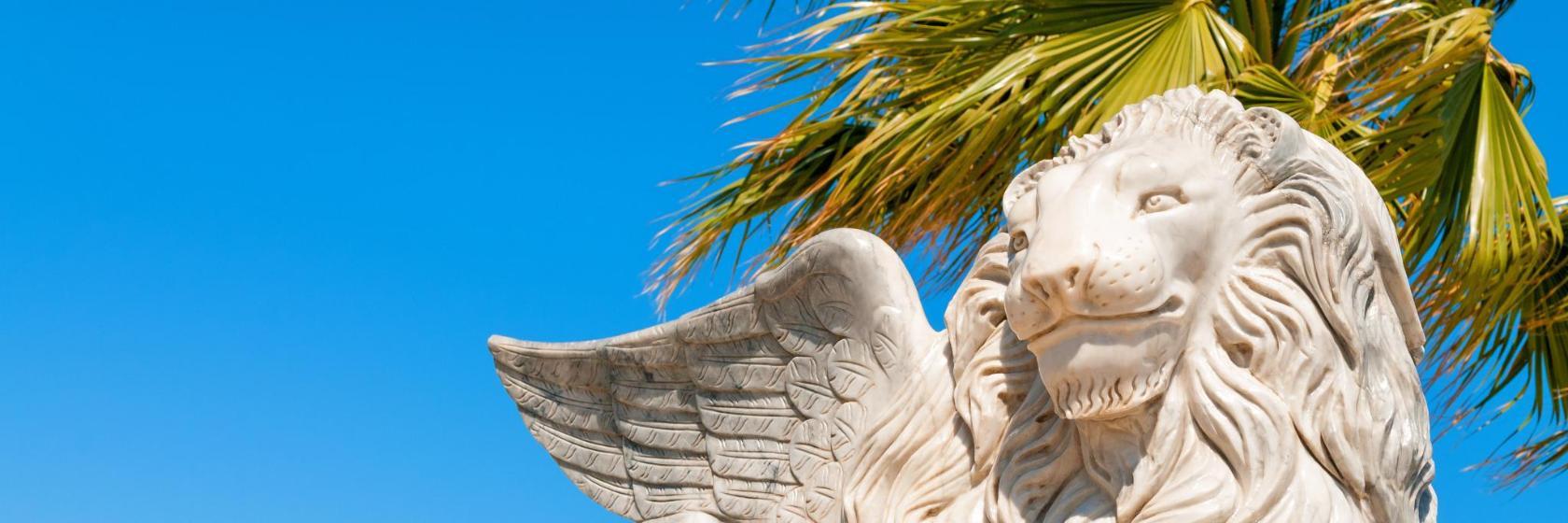 Finikoudes strandpromenad