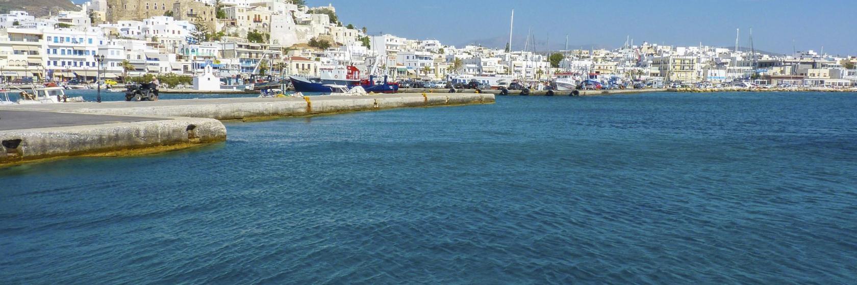 Naxos hamn